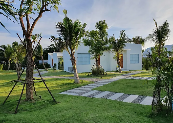 Meet Boutique Resort